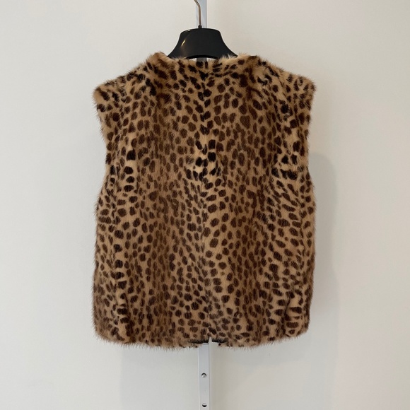 VINTAGE ENRICO MANDELLI MINK FUR VEST SIZE US 6 NWOTS! - Picture 8 of 17
